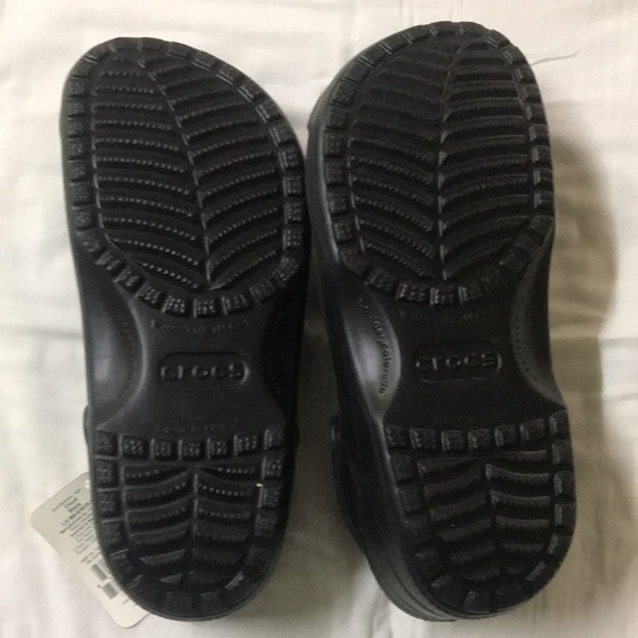 Unused Crocs Sandals - Picture 2 of 6